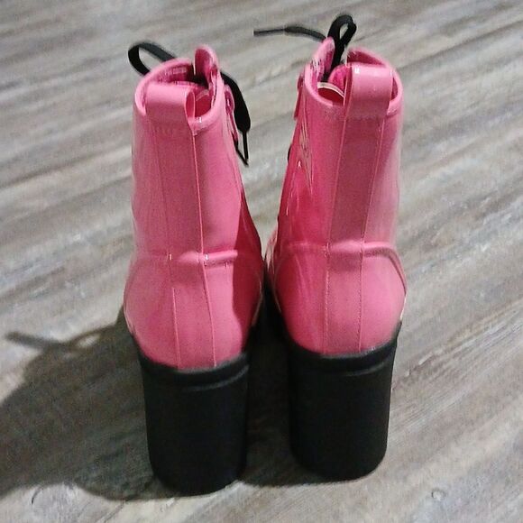 Sheln pink lined shiny combat moto chunky  boots Sz 6 NWOT - Picture 4 of 9